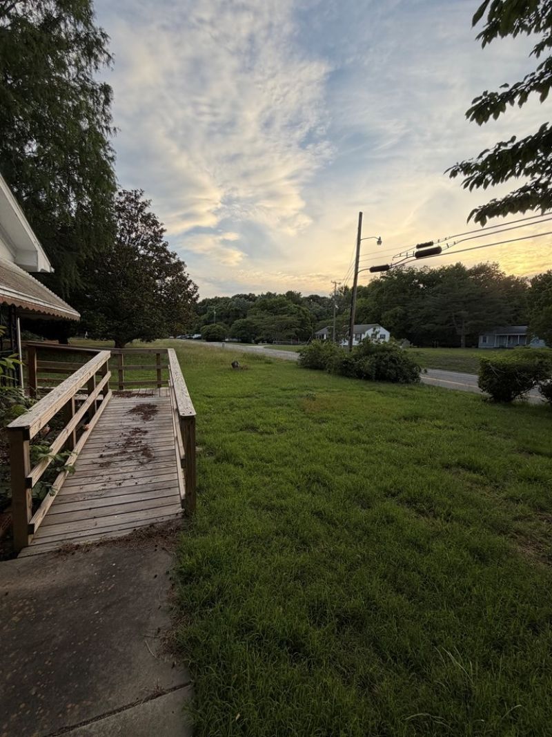 552 Marsh Street, Tappahannock, VA 22560 Main Photo