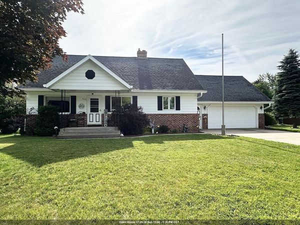 262 PARK AVENUE, Oconto Falls, WI 54154
