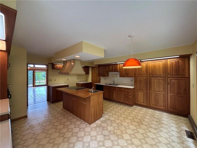 4085 W Enon Road, Bath Township, OH 45324 Photo 23
