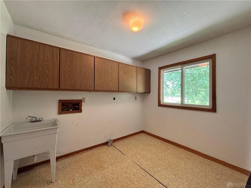 4085 W Enon Road, Bath Township, OH 45324 Photo 38