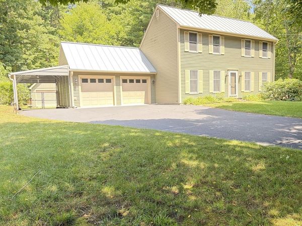 68 Gilrain Ter, Northampton, MA 01062