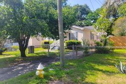 2213 Suffolk Street photo 4