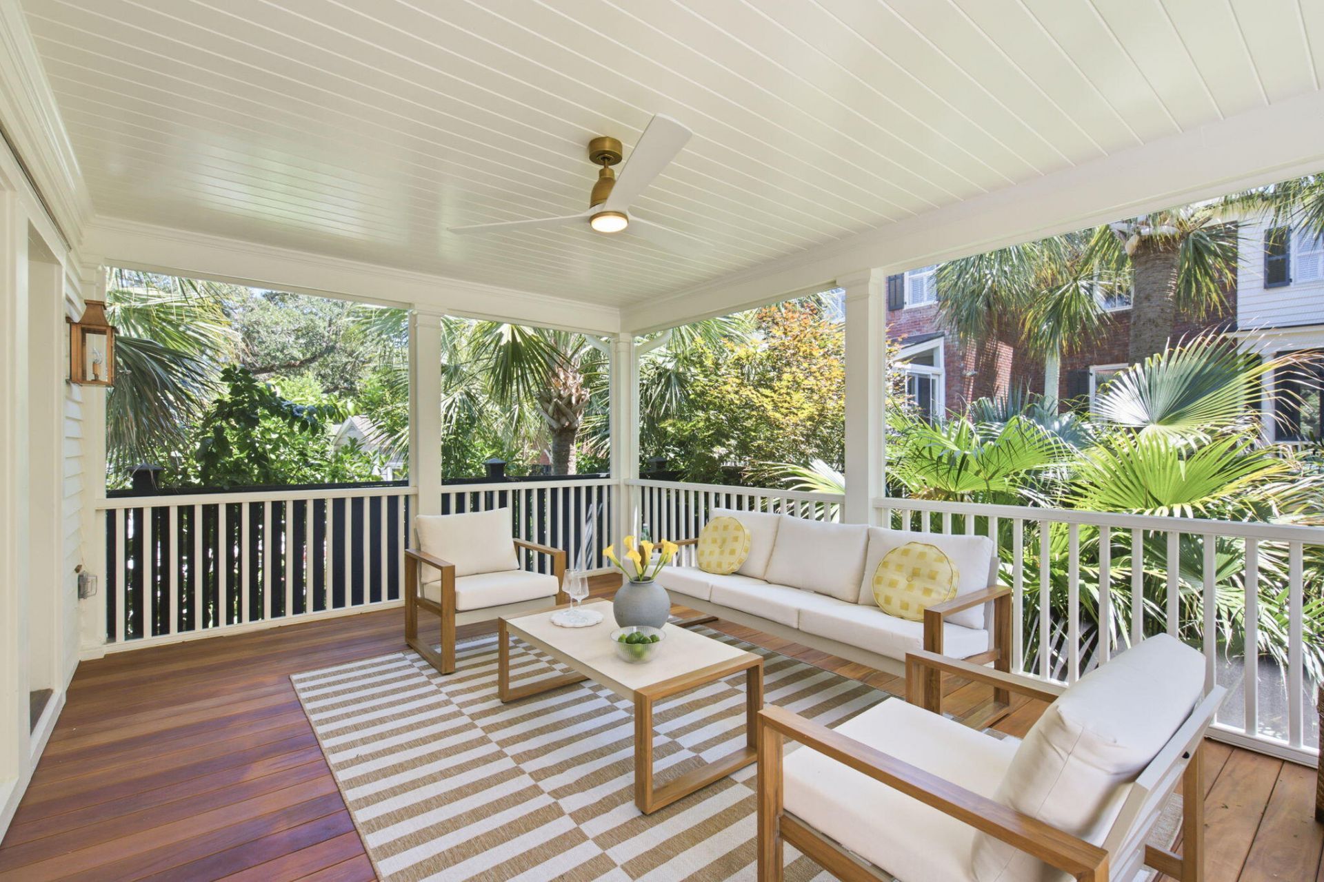 35 Gibbes Street Photo 42
