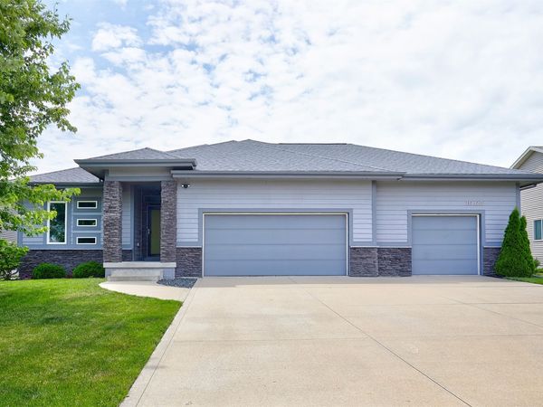 1008 NW Orchard Drive , Ankeny, IA 50023