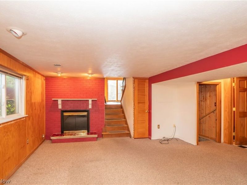 942 El Dorado Drive, Akron, OH 44319 Photo 23