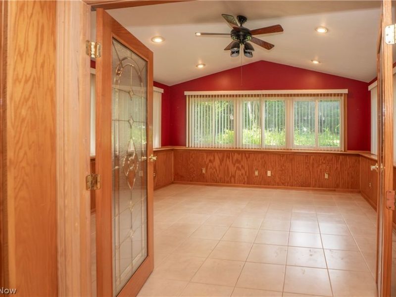 942 El Dorado Drive, Akron, OH 44319 Photo 26