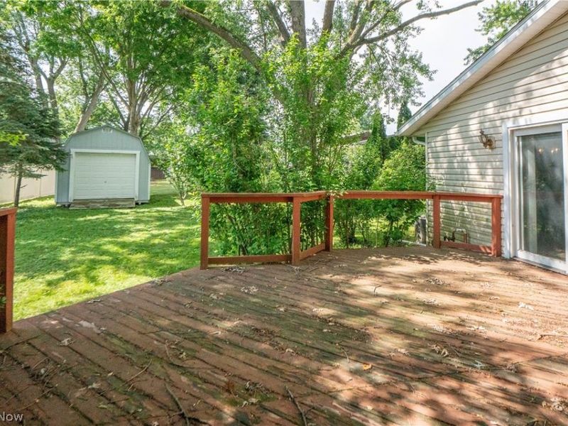 942 El Dorado Drive, Akron, OH 44319 Photo 32
