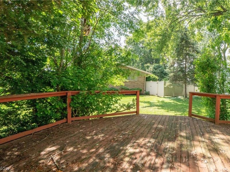 942 El Dorado Drive, Akron, OH 44319 Photo 33