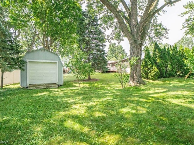 942 El Dorado Drive, Akron, OH 44319 Photo 36