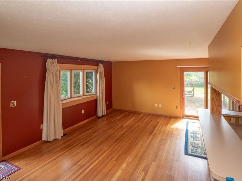 942 El Dorado Drive, Akron, OH 44319 Photo 6