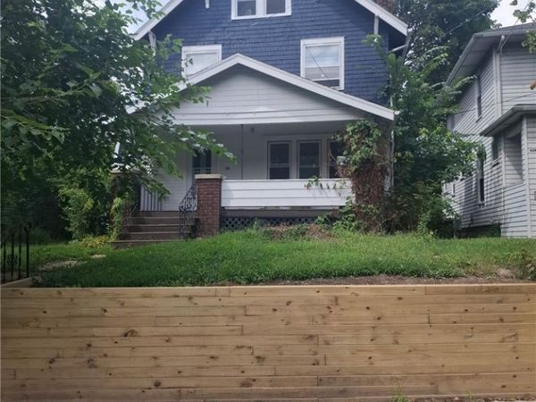 829 Elmore Avenue, Akron, OH 44302