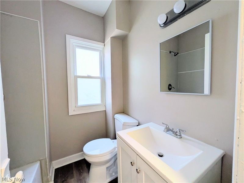 2818 E 119th Street, Cleveland, OH 44120 Photo 12