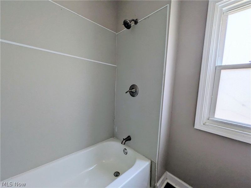 2818 E 119th Street, Cleveland, OH 44120 Photo 13