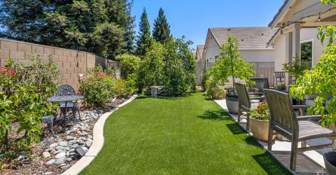 7469 Apple Hollow Loop, Roseville, CA 95747 Photo
