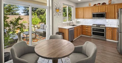 7469 Apple Hollow Loop, Roseville, CA 95747 Photo