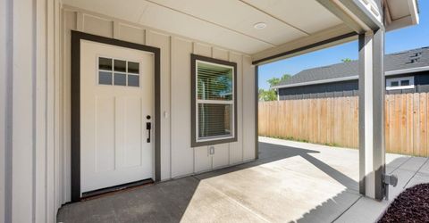 126 Birch St, Roseville, CA 95678 Photo
