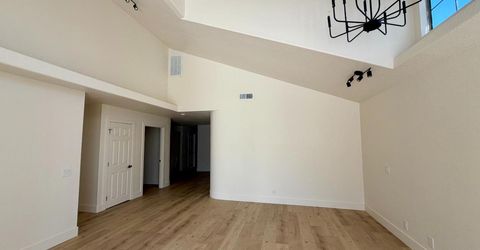 126 Birch St, Roseville, CA 95678 Photo