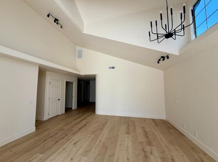126 Birch St, Roseville, CA 95678 Photo