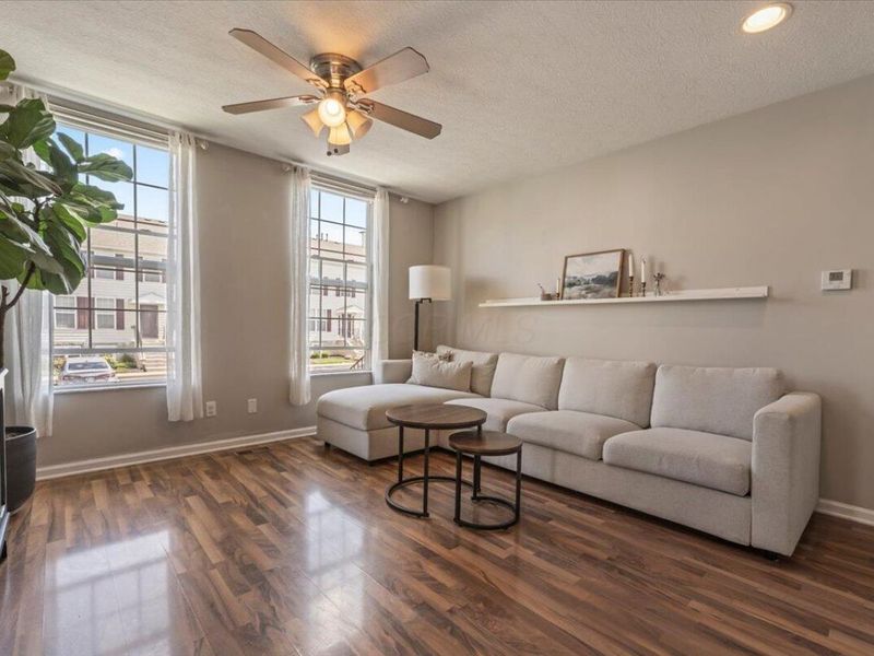 7043 Monarchos Drive, Unit 13, New Albany, OH 43054 Photo 6