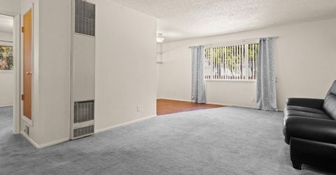 1940 4th Street, Unit 53, Sparks, NV 89431 Photo