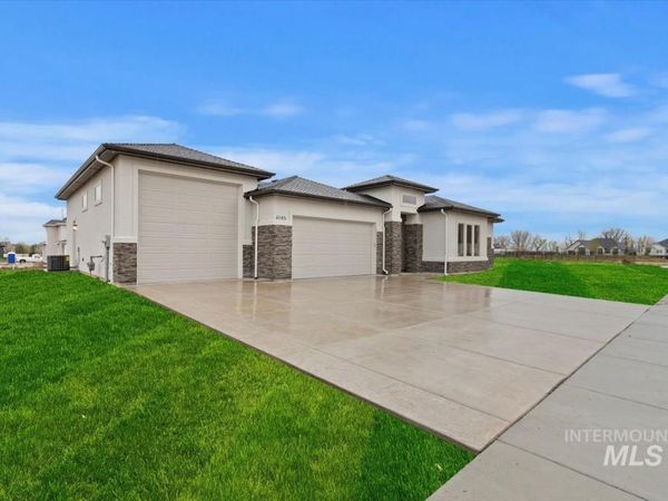 2056 E Sweet Pearl St, Kuna, ID 83634