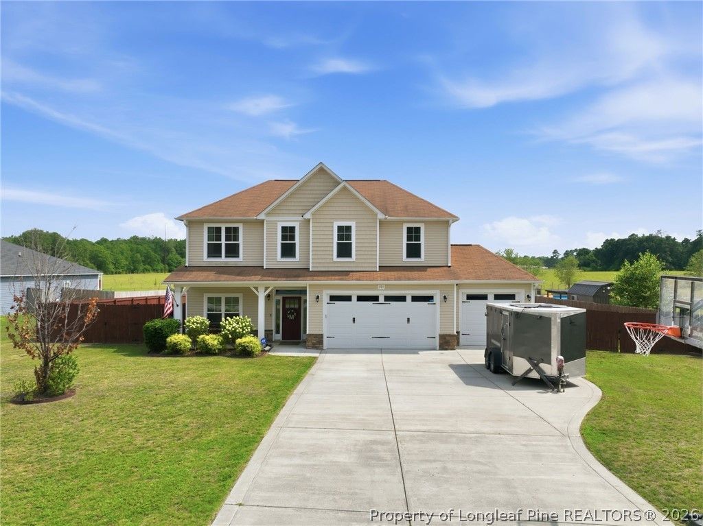 301 Woodington Road, Hope Mills, NC 28348 Main Photo