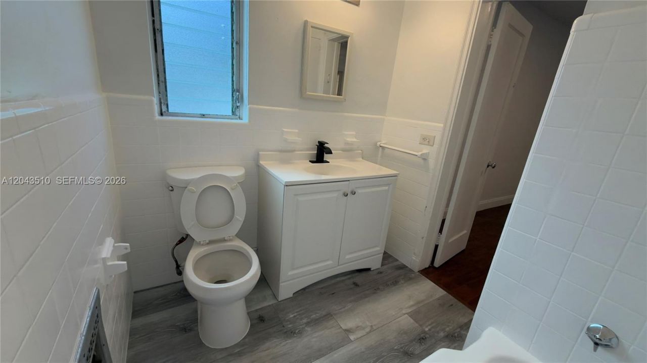 808 84th St , Unit 808, Miami Beach, FL 33141 Photo