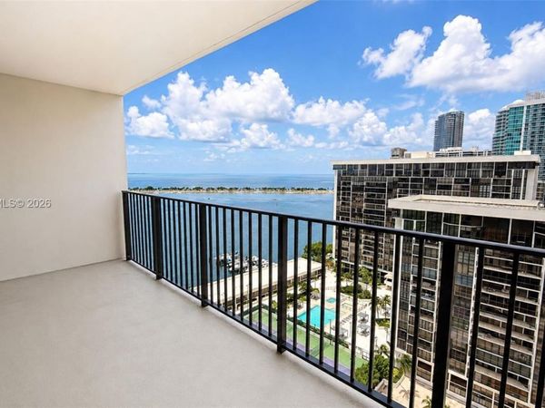 1901 Brickell Av , Unit B2203, Miami, FL 33129