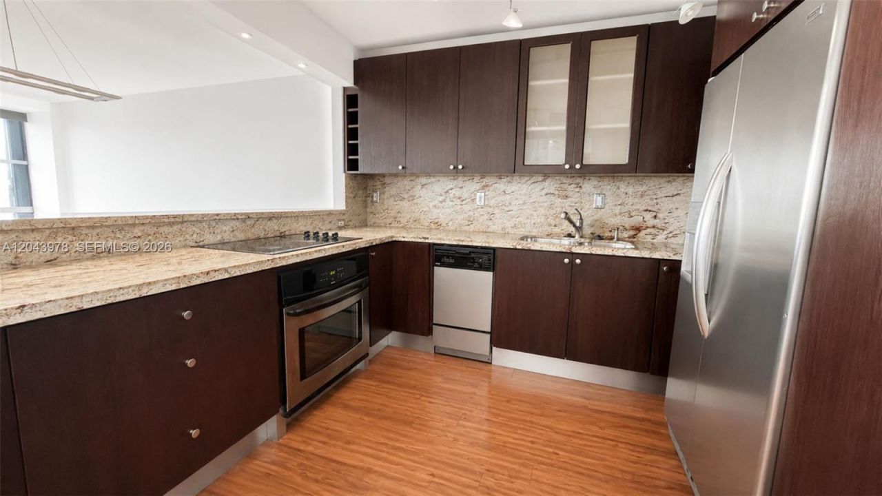 1901 Brickell Av , Unit B2203, Miami, FL 33129 Photo