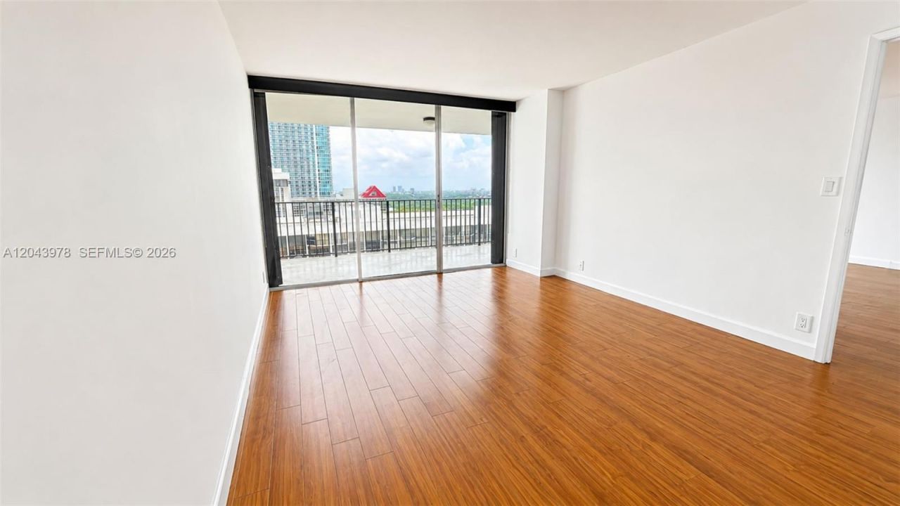 1901 Brickell Av , Unit B2203, Miami, FL 33129 Photo