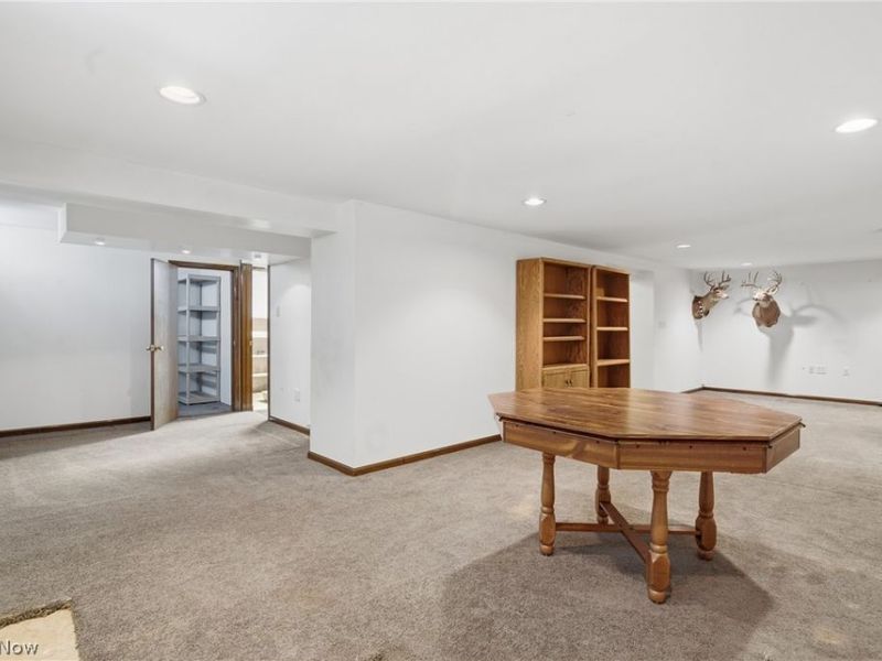 15010 Kennerdown Avenue, Maple Heights, OH 44131 Photo 18