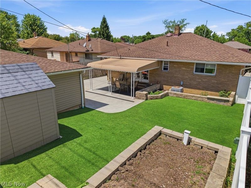 15010 Kennerdown Avenue, Maple Heights, OH 44131 Photo 26