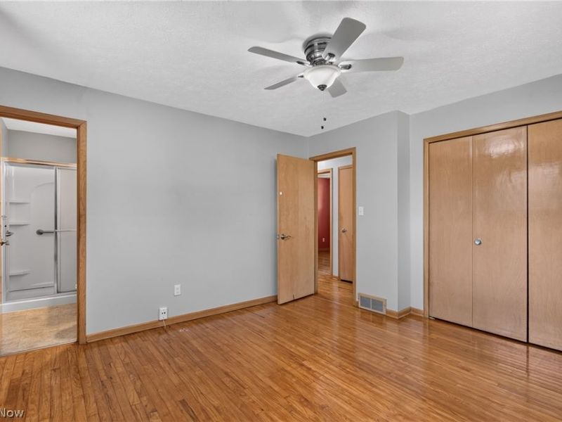 13700 Indian Creek Drive, Middleburg Heights, OH 44130 Photo 16