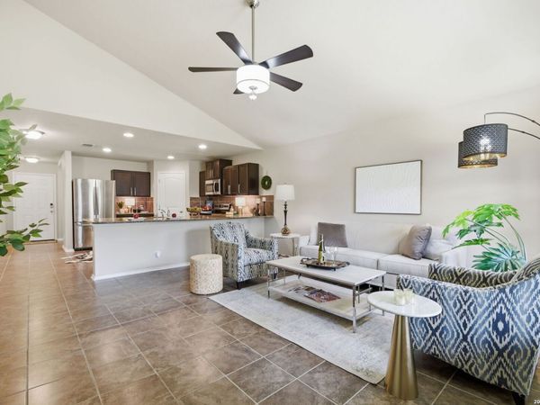 9011 WASHBURN CT, San Antonio, TX 78254