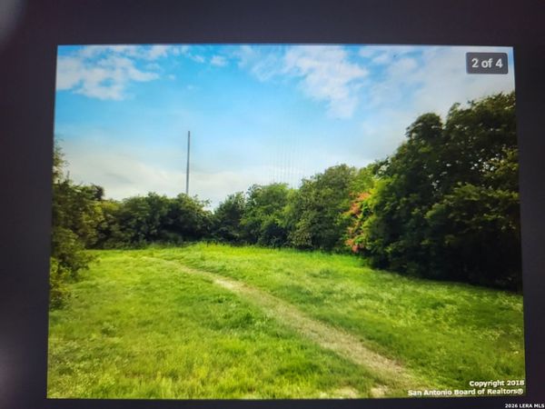 550 Rivas, San Antonio, TX 78207