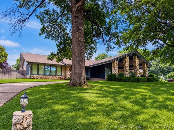 6415 S Knoxville Avenue , Tulsa, OK 74136