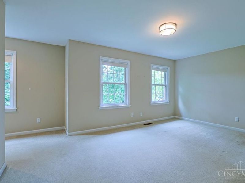 9677 Friar Tuck Drive, West Chester, OH 45069 Photo 31