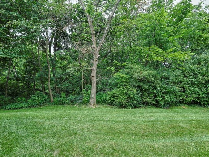 9677 Friar Tuck Drive, West Chester, OH 45069 Photo 43