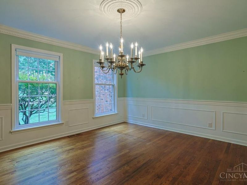 9677 Friar Tuck Drive, West Chester, OH 45069 Photo 8
