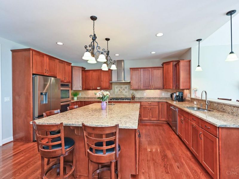 7933 Elbrecht Drive, Montgomery, OH 45242 Photo 12