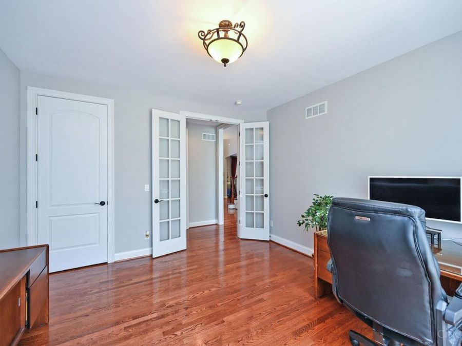Property Image 33