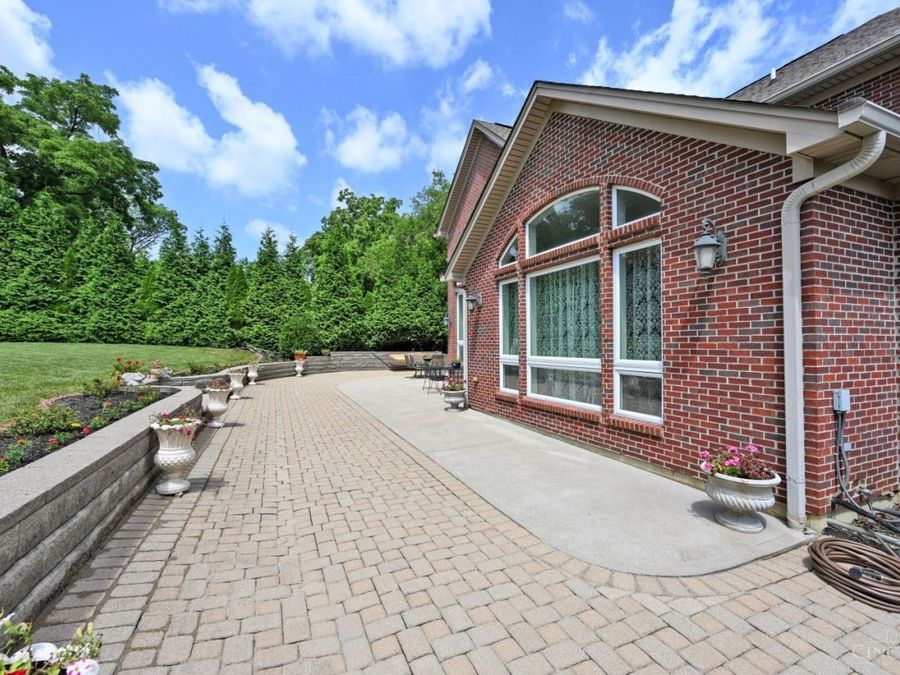 Property Image 80