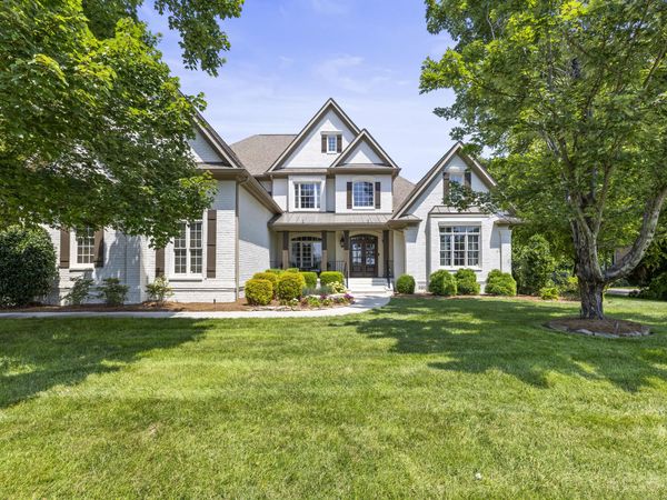 3295 Enclave Bay Drive, Chattanooga, TN 37415