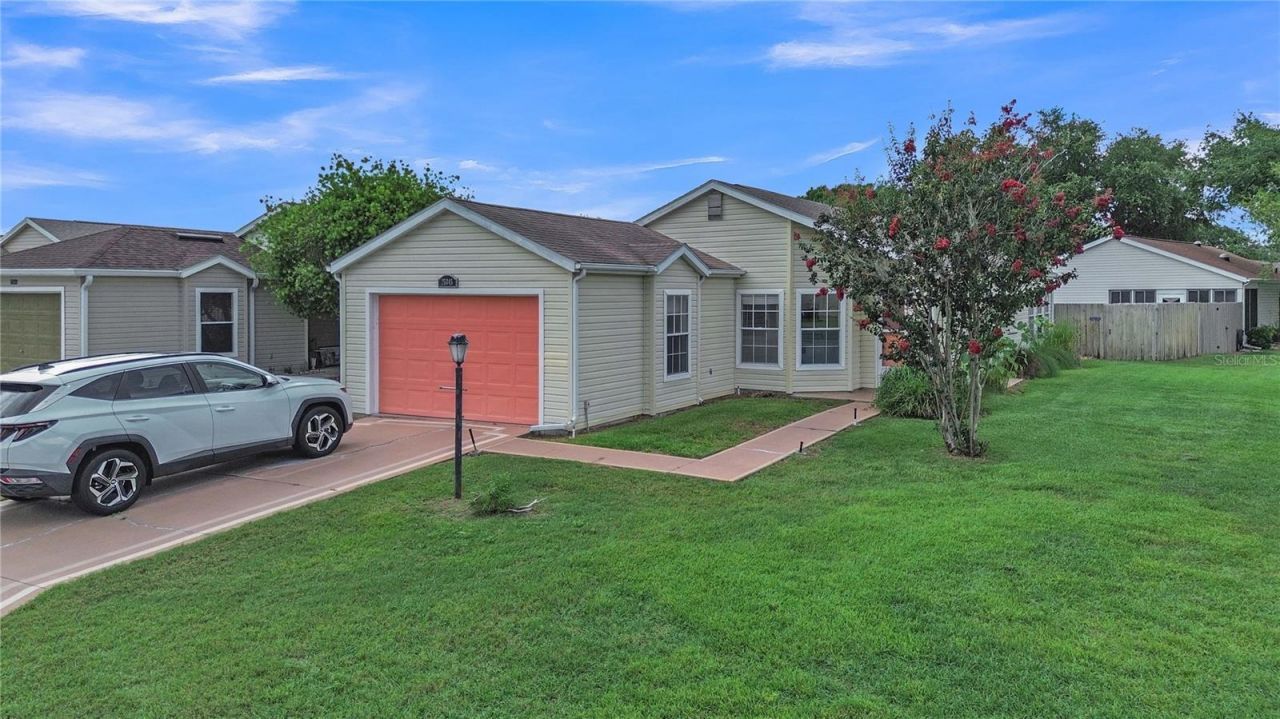 25345 Green Heron Drive , Leesburg, FL 34748 Photo