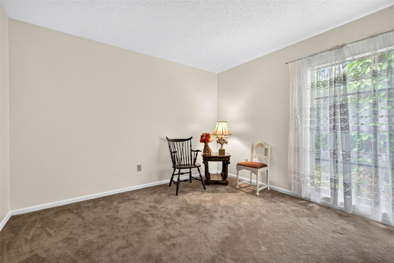 910 Hillside Drive , Lutz, FL 33549 Photo