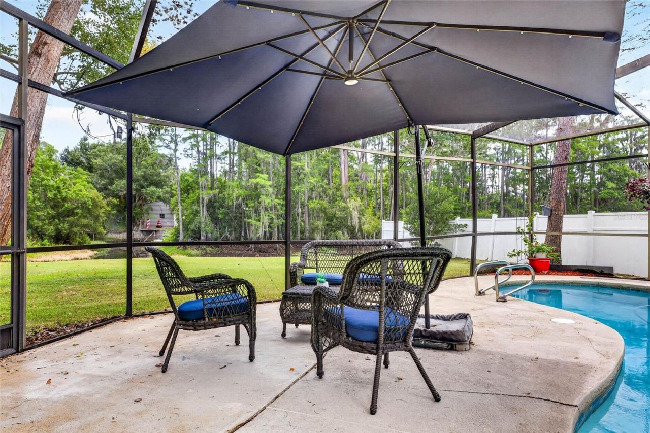 910 Hillside Drive , Lutz, FL 33549 Photo