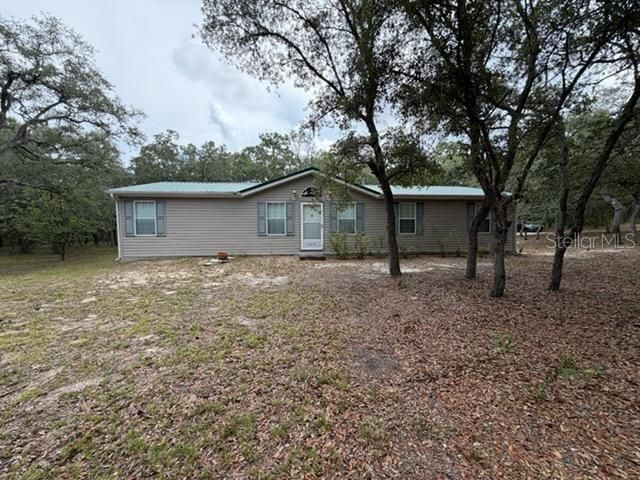 5215 W Holiday Street , Homosassa, FL 34446 Main Photo