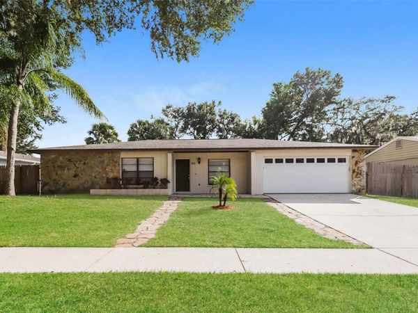 762 ISLETON DRIVE , BRANDON, FL 33511