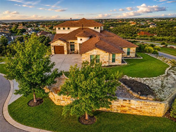 1501 Chalk Bluff CT, Leander, TX 78641