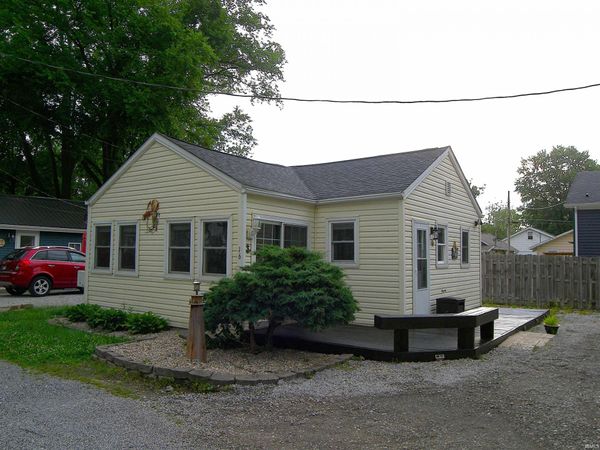 16 EMS B57 Lane, Warsaw, IN 46582